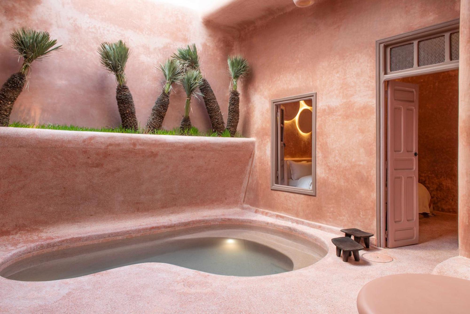 Riad Brummell Medina *