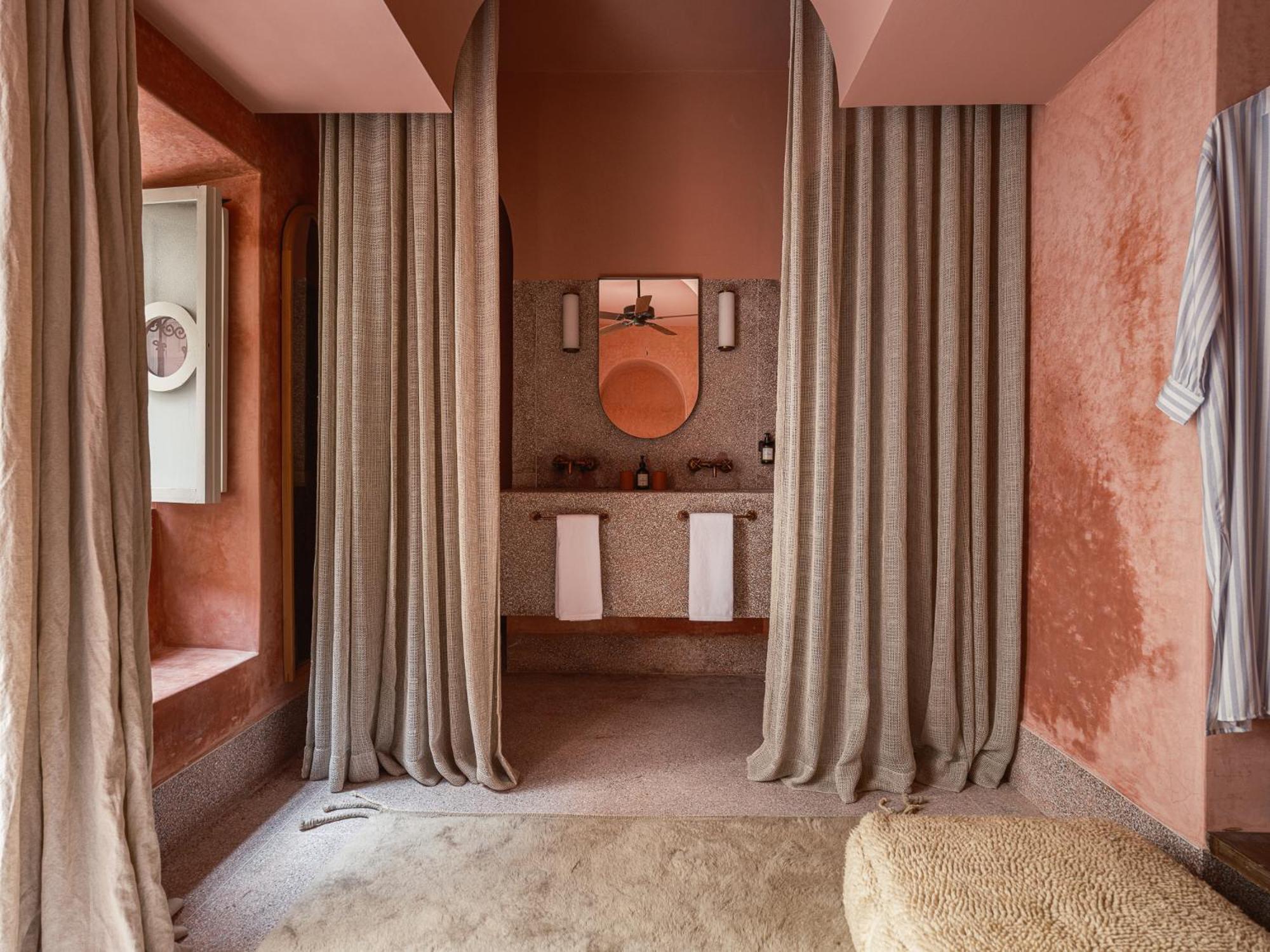 Brummell Medina Riad
